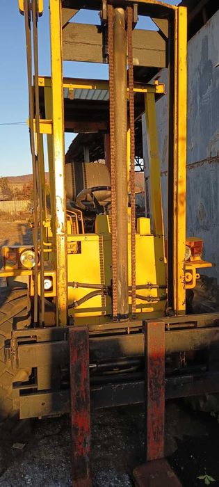 Мотокар - 5т, Отлично Състояние