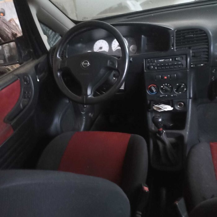 Opel zafira 2001