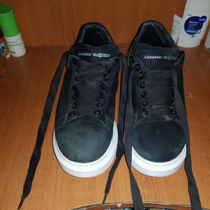 adidași Alexander Mcqueen oversized originali, numărul 37,