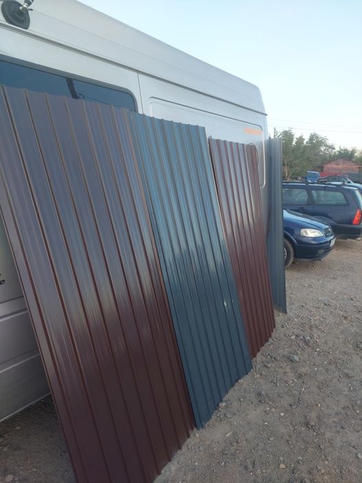 Tabla cutata colorata gri atrancit maro lucios mat roșu vișinie și alt