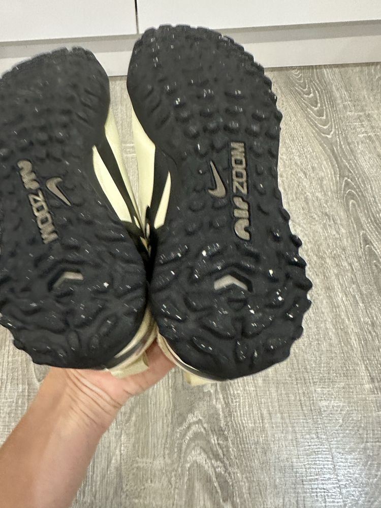 Стотожки nike 35 номер