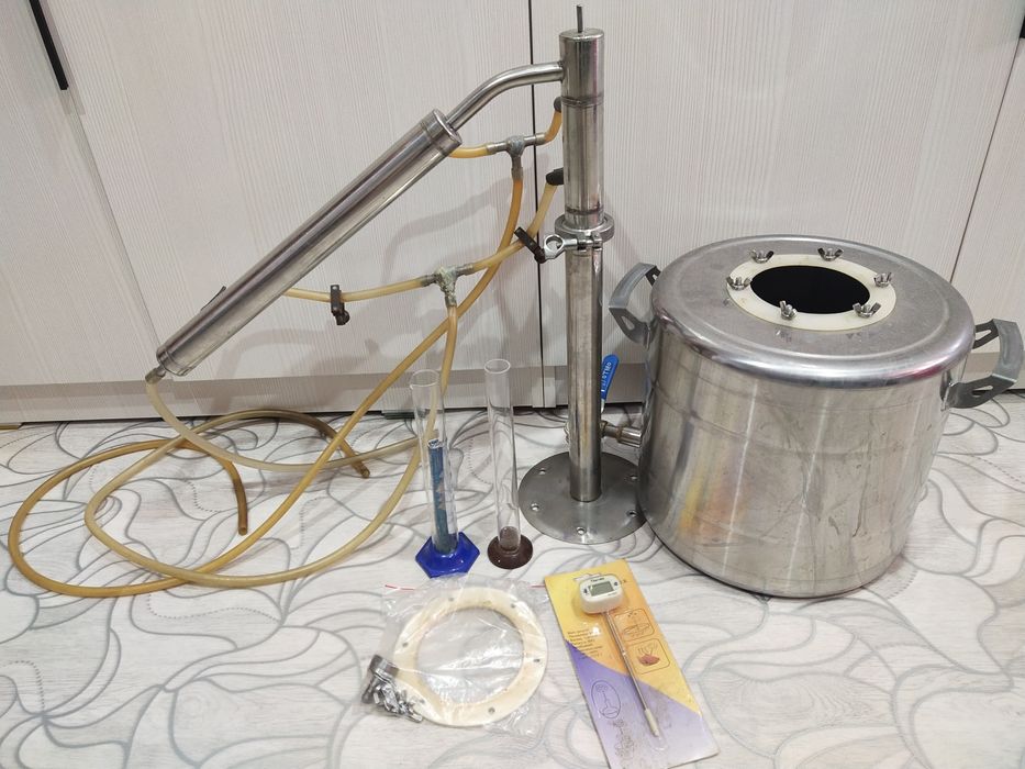 Дистиллятор бытовой 20 литров
