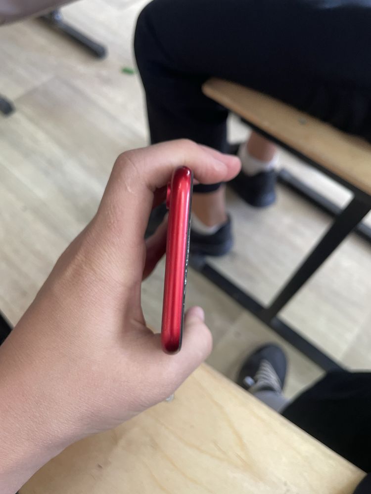 iphone XR минус толко экран