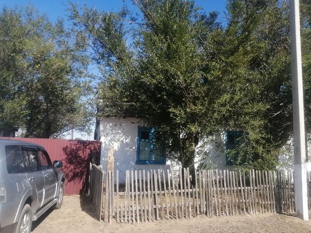 Продам дом село Знаменка от города 55 км. Документы в порядке