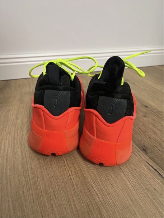 Ghete baschet Adidas Dame 9,ca noi,marimea 45 1/3