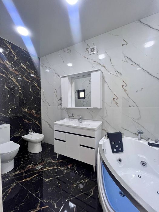 Якасарайский р-н Ракатбоши участок 3 сотки 3500$