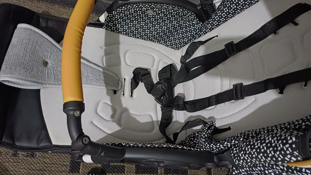 Cărucior/căruț copii 4 în 1 sport+landou+sc.auto+bază isofix.