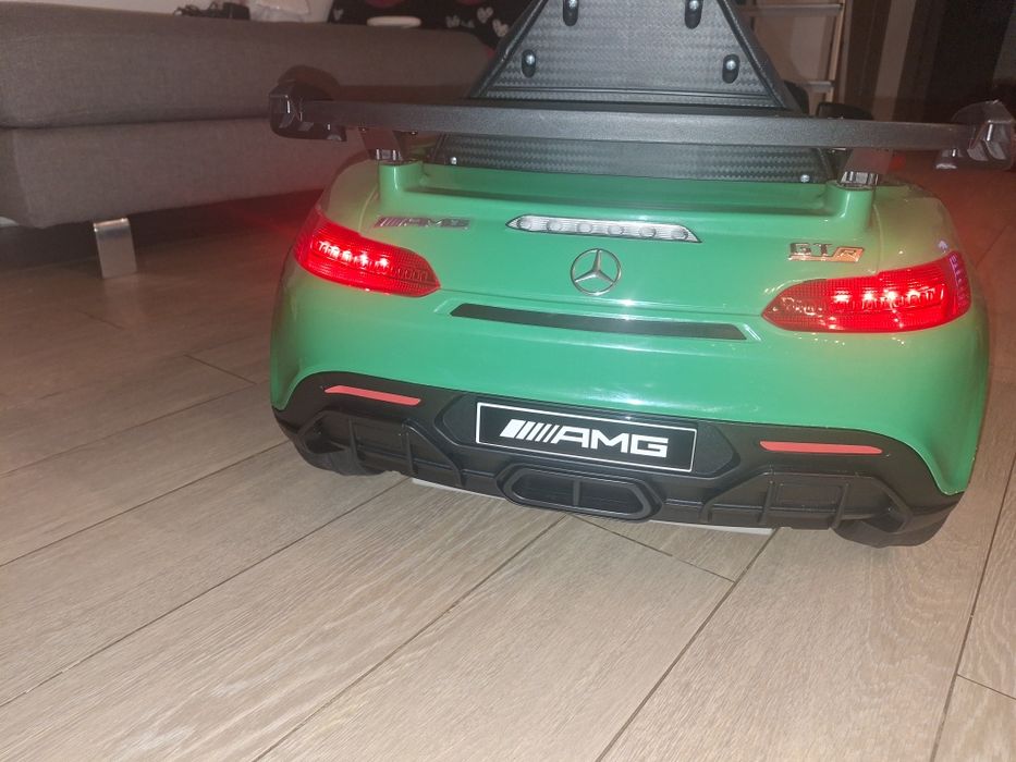 Masinuta electrica copii