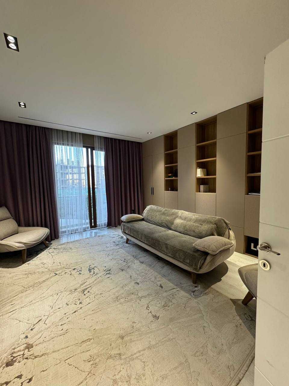 Istanbul City Площадь:85м² Евро ресторан Яккасарай А.Каххара Глинка;