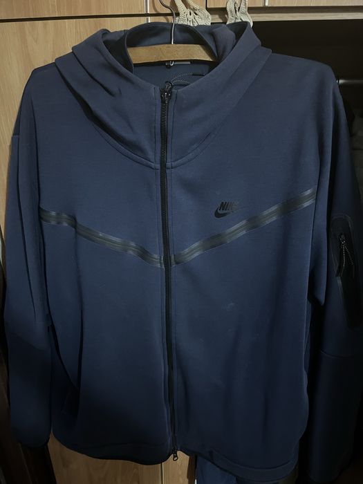 Nike tech fleece 2021 model