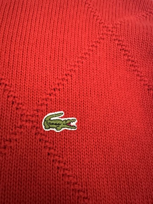 Pulover lacoste impecabil