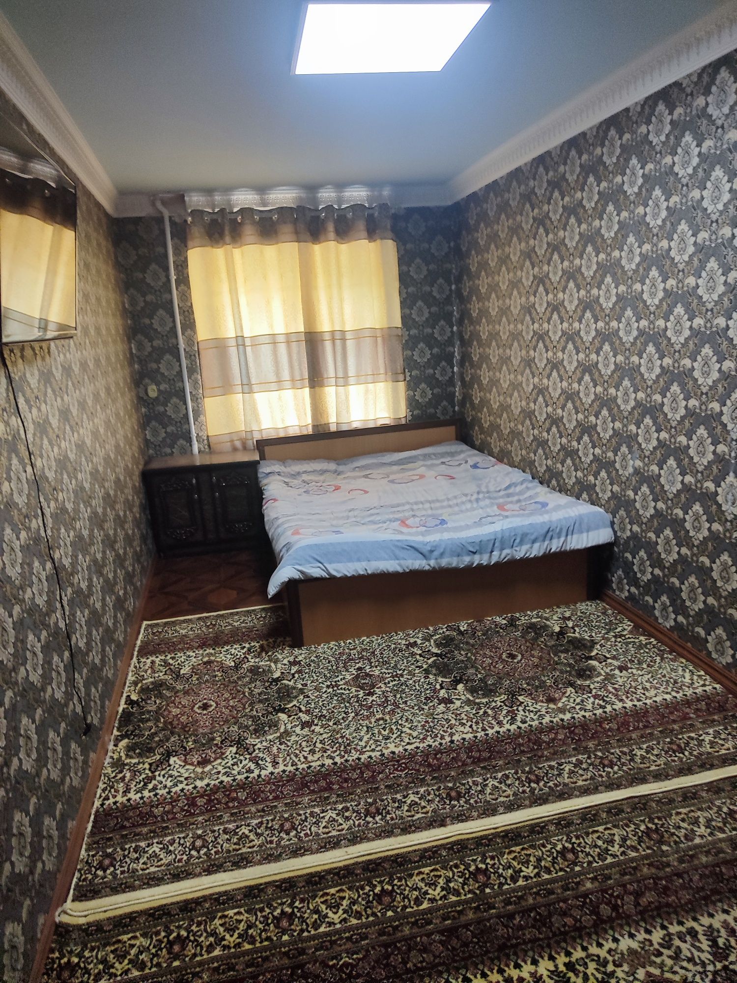 2 хоналик квартира барча кулайликларга эга жихозлари билан сотилади