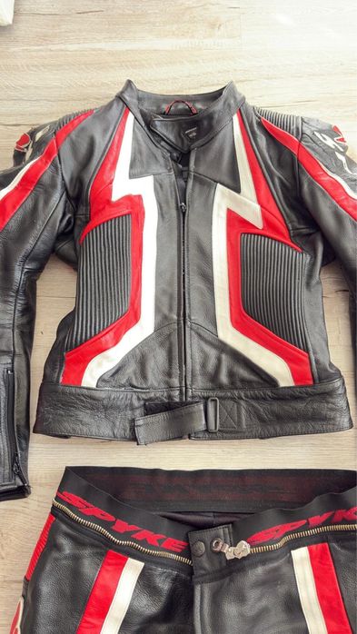 Vand costum moto geaca si pantaloni piele spike