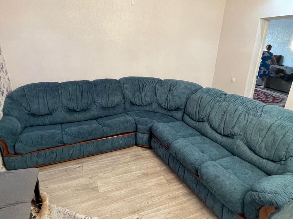 Продам диван в отличном состоянии