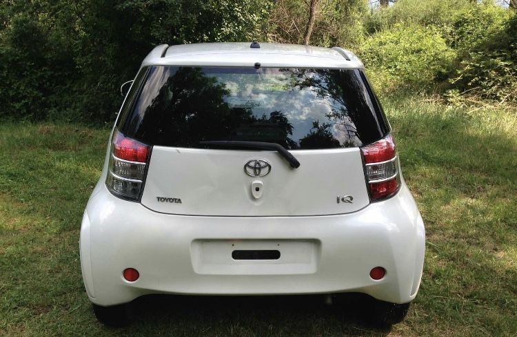 Тойота IQ/Toyota iQ 1.0vvti 2010г НА ЧАСТИ