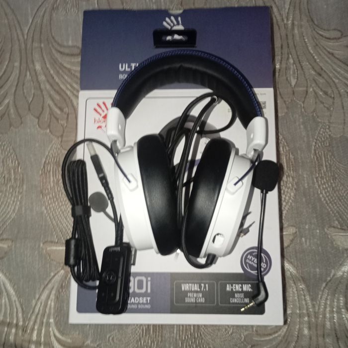 Наушники Bloody M590i — игровые наушники, как новые! Торг имеется.