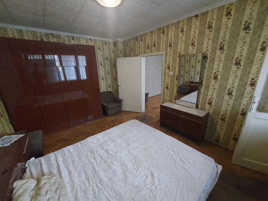 Двустаен апартамент, Под наем, Пазара