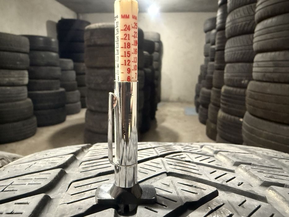 Pirelli 285/40/22