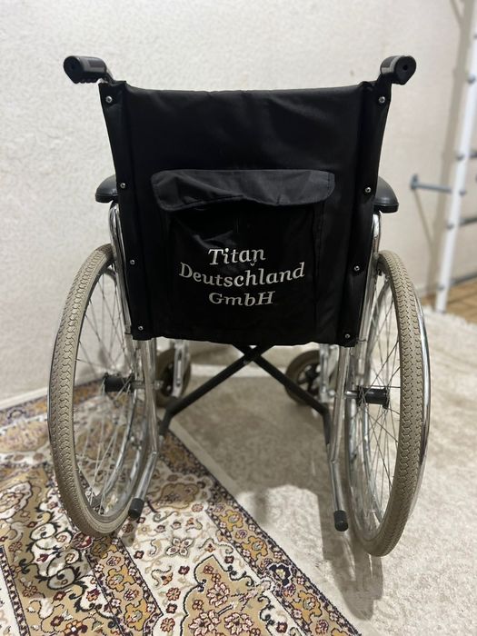 Инвалидная коляска