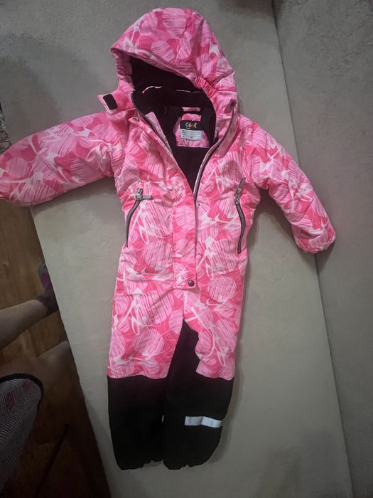 Продам комбинезон детский