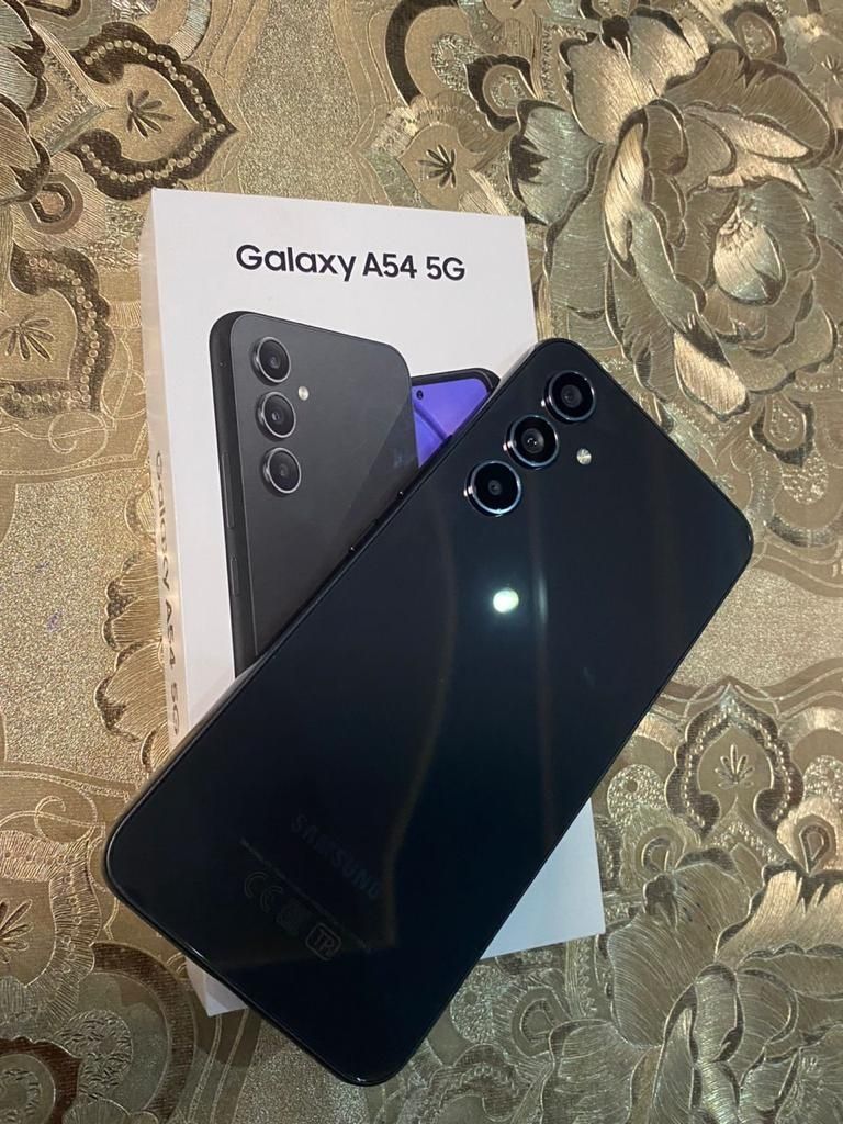 Samsung A54 5g..