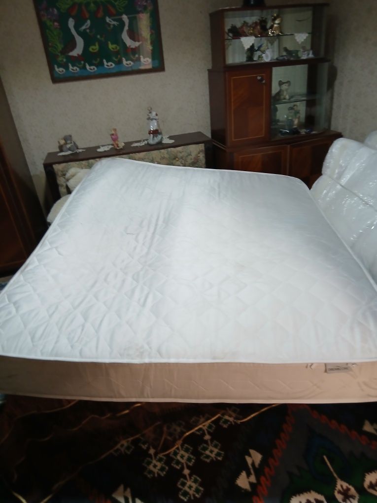 Saltea pat  lățime 1.60 m și lungime 2m