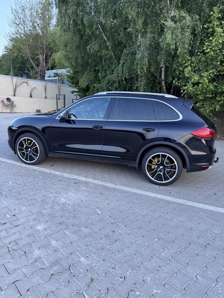 Porsche Cayenne 239 cai - cod motor CASA suspensie pe telescoape