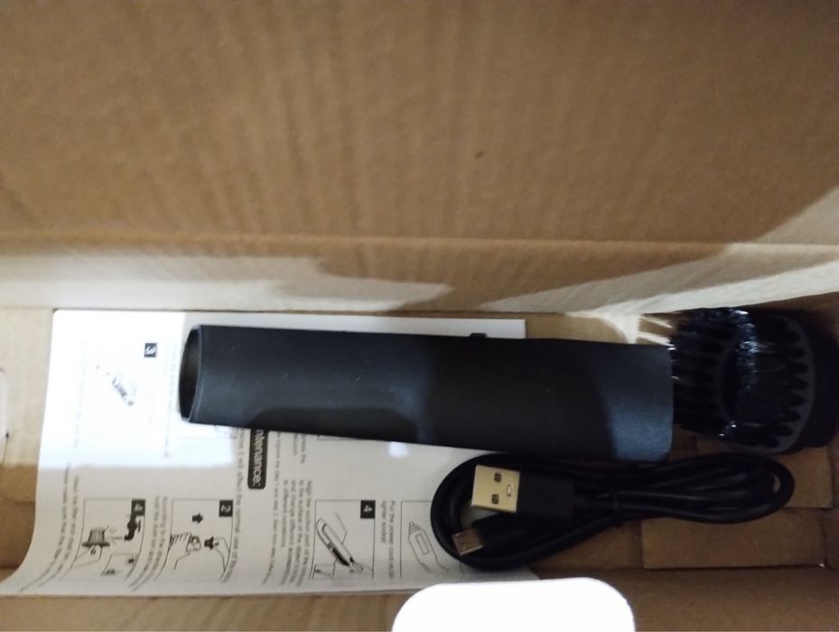 Преносима прахосмукачка за кола