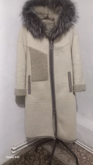 Продам женскую дублёнку в отличном состоянии