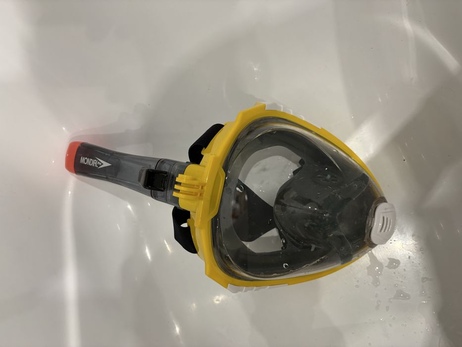 Маска для плавания