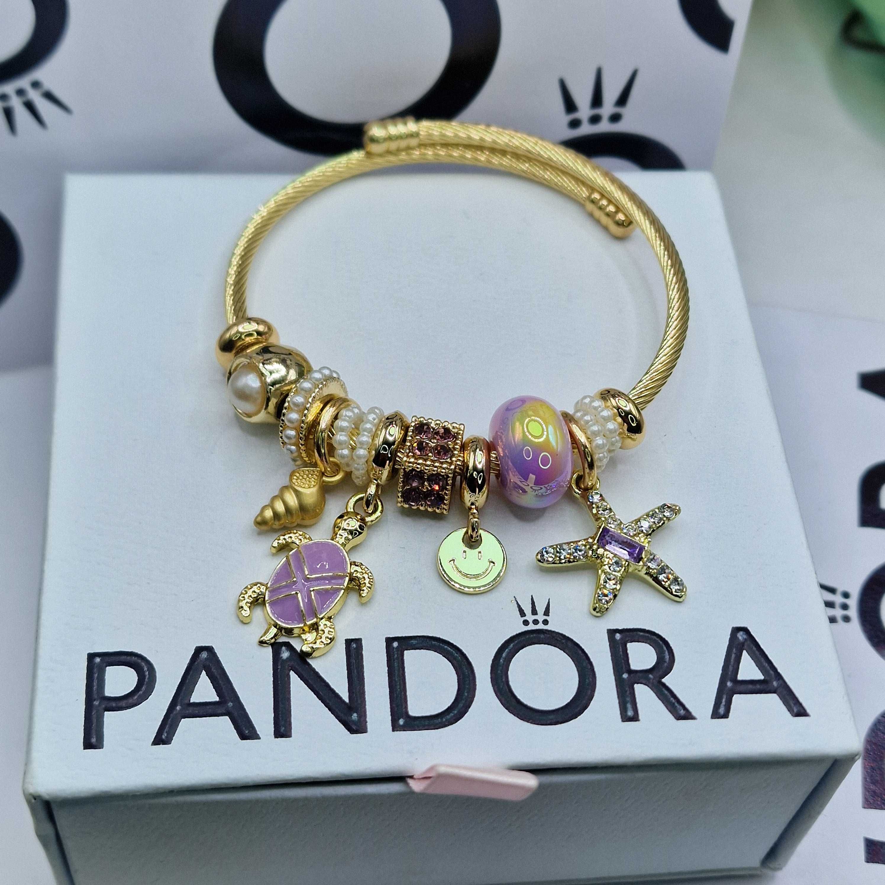 Гривна Pandora от медицинска стомана с 18к златно покритие