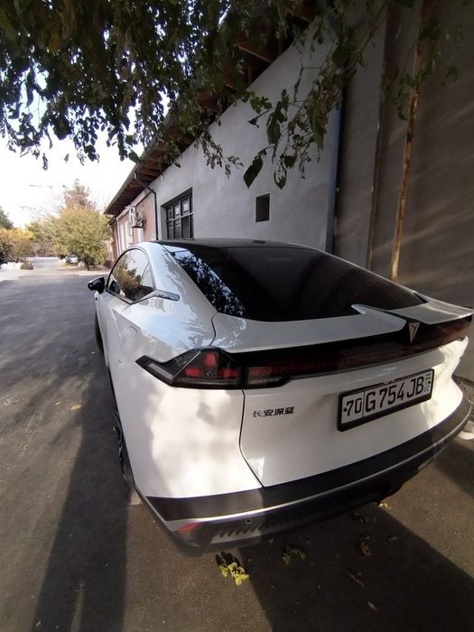 Changan dipal sl 03 sotiladi