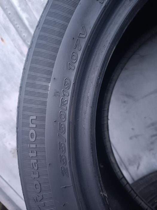 255/50/19 Nexen .