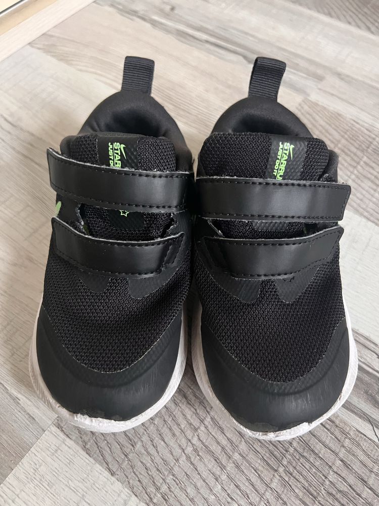 Маратонки и сандали NIKE ADIDAS U.S. POLO ASSN.