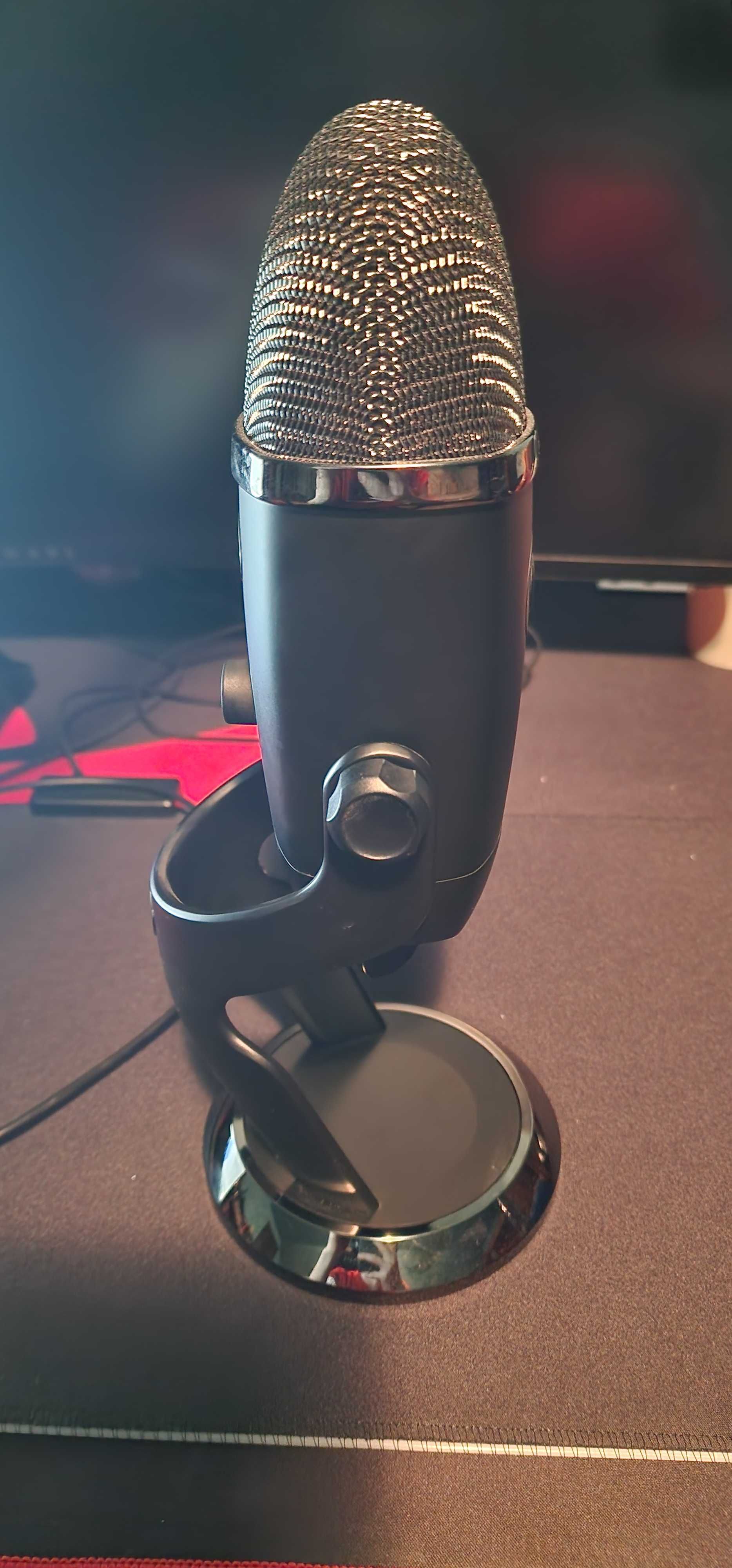 Microfon pentru Streaming/Podcast Blue Yeti X Professional