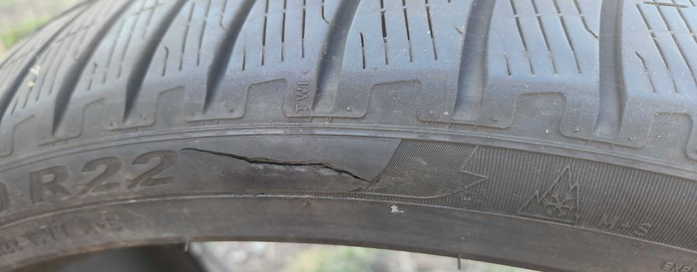 Зимни гуми Pirelli 275/35/22 и 315/30/22