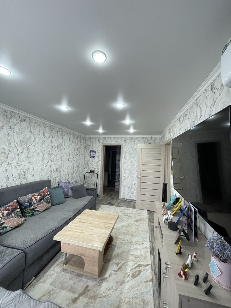 Продам 2-х комнатную квартиру, 2мкр 14дом
