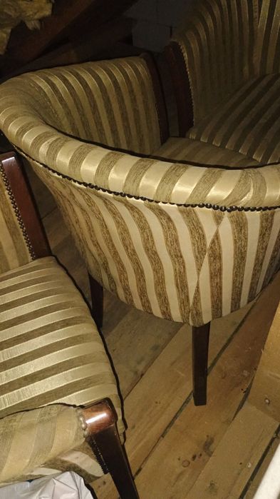 Urgent -Scaune retro in stare buna