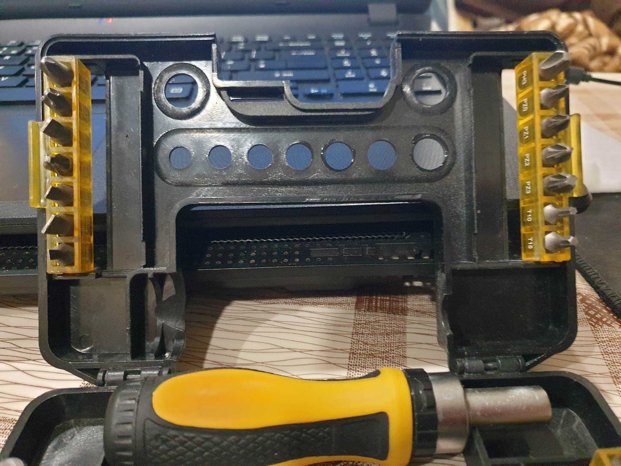 38 piece screwdriver bit socket set