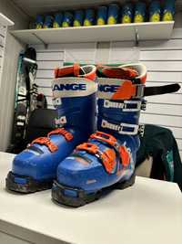 Продавам ски обувки Lange RS