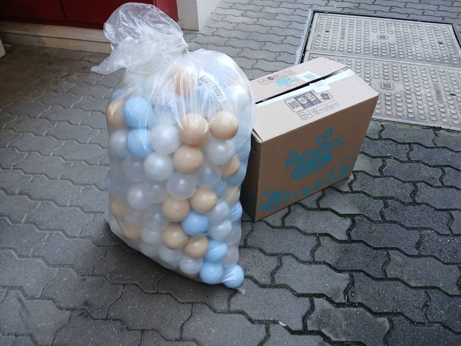 Топки за детски басейн 200 бр