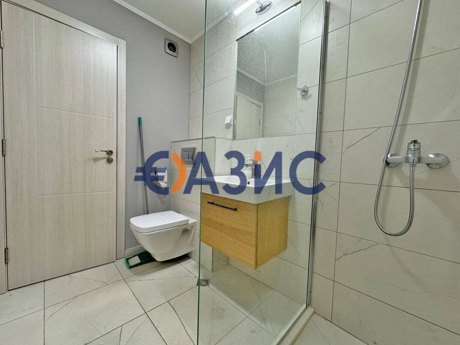 Апартамент с 1 спалня в комплекс Emilia Romana, 102 кв.м., Слънчев