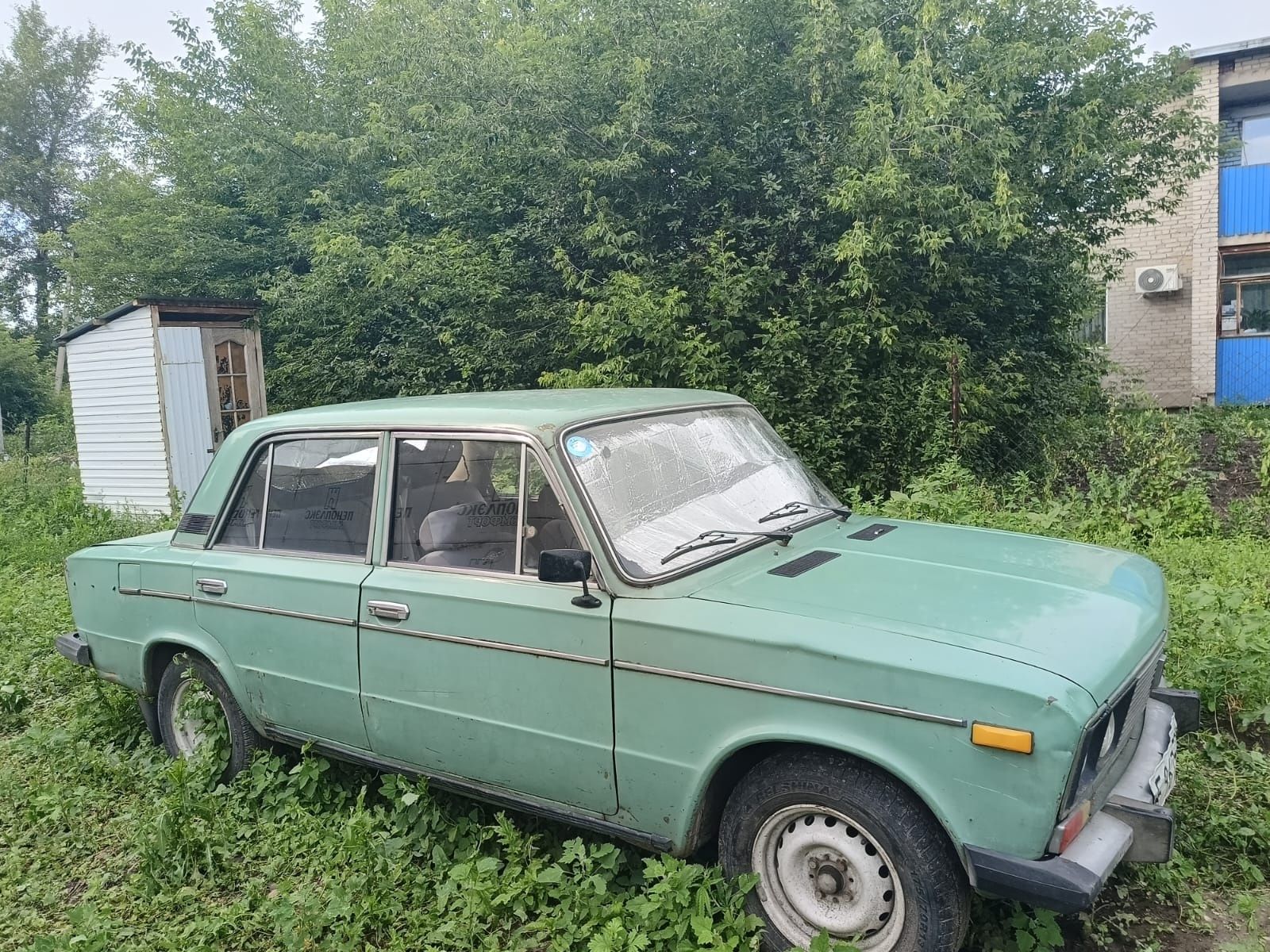 Жигули в хрошом состоянии