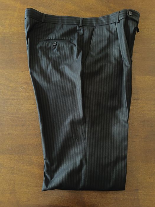 Costum barbatesc Giorgio Armani marimea 54