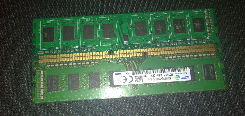 Оперативная пямять 4+2 gb ddr3 samsung