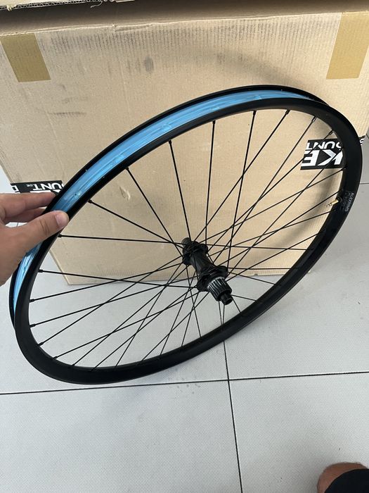 Капли  29’’  microspline  wheelset