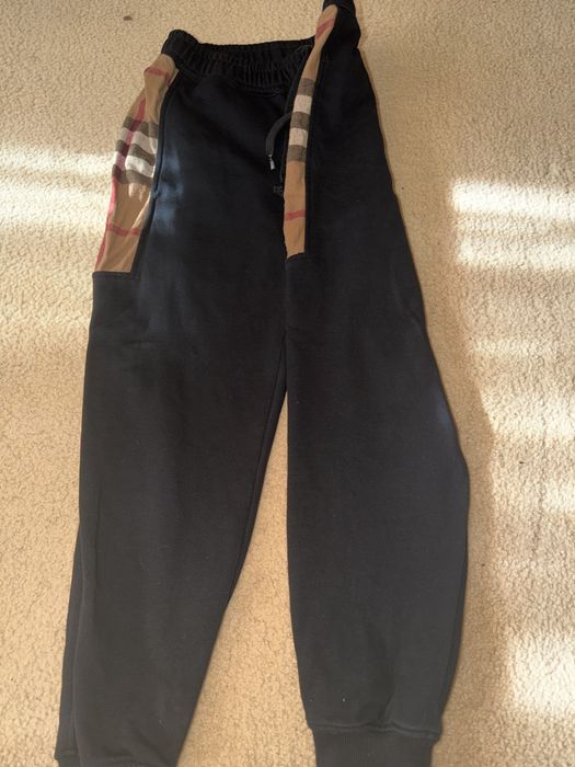 Панталон на Burberry
