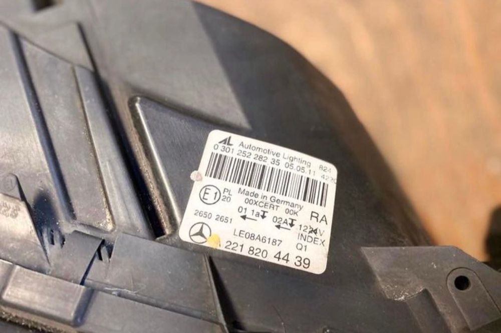 Facelift ляв и десен w221