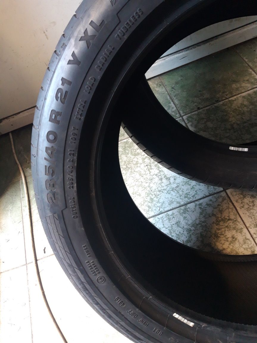 2 anvelope 285/40 R21 Continental , vara