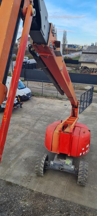 Nacela cu Brat articulat Haulotte de 26m